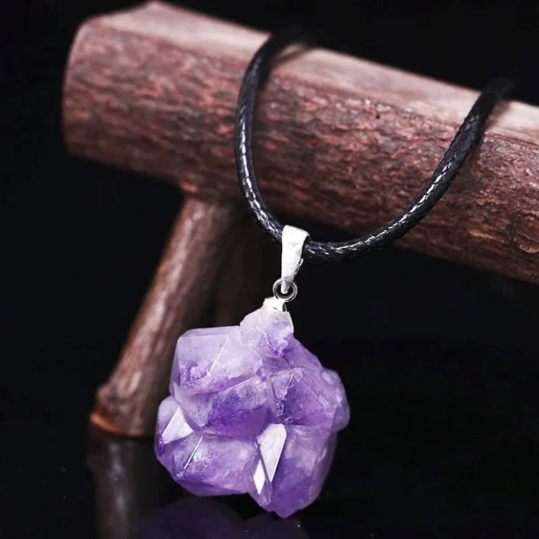 Natural Amethyst Irregular Rough Stone Pendant Clavicle Transparent Quartz Lady Fashion Jewelry Healing Lucky Necklace Gift - Image 3