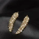 1 Pair Gorgeous Feather Ear Climbers Cuff Earrings Light Luxury Crystal Diamonden Wedding Earrings for Women Jewelry