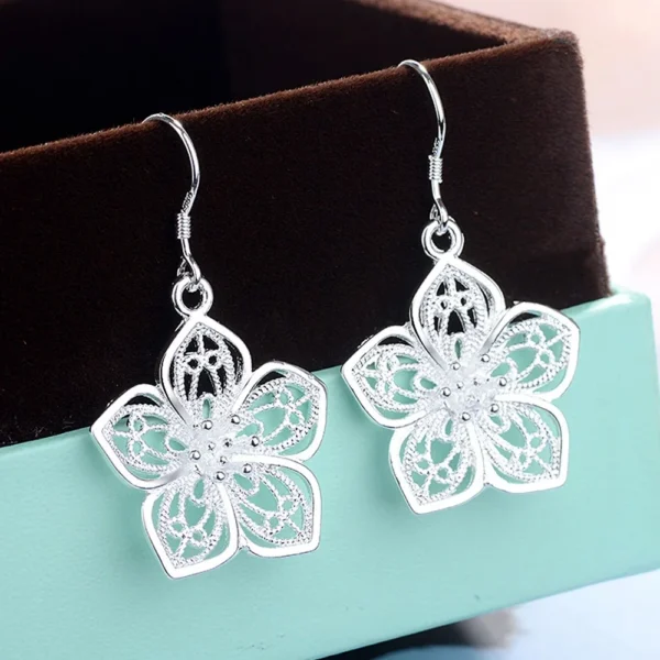 Hot High Quality Retro Pretty Flowers Silver color Earrings for women Fashion luxury party wedding Jewelry fine gifts - Image 2