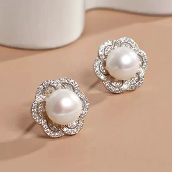 Huitan Flower Setting Round Imitation Pearl Stud Earrings for Women Sparkling Silver Color Ear Accessories WeddingTrendy Jewelry