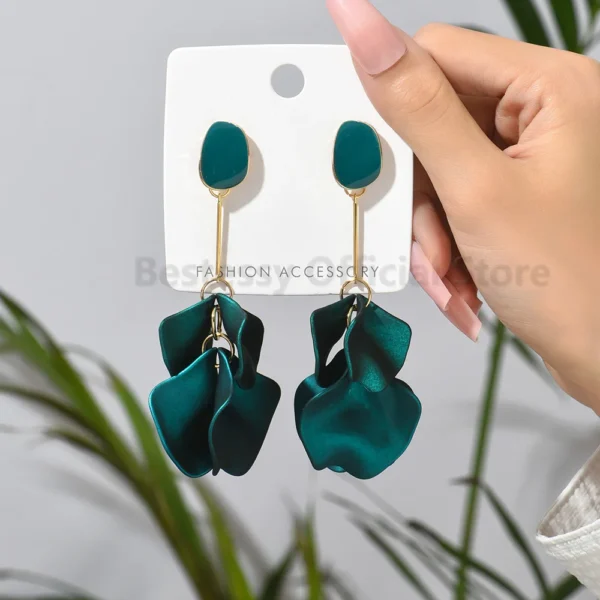 Candy Color Acrylic Flower Petal Design Big Dangle Earrings For Women Elegant Jewelry Korean Fashion Party Holiday Ear Ornaments - Image 4