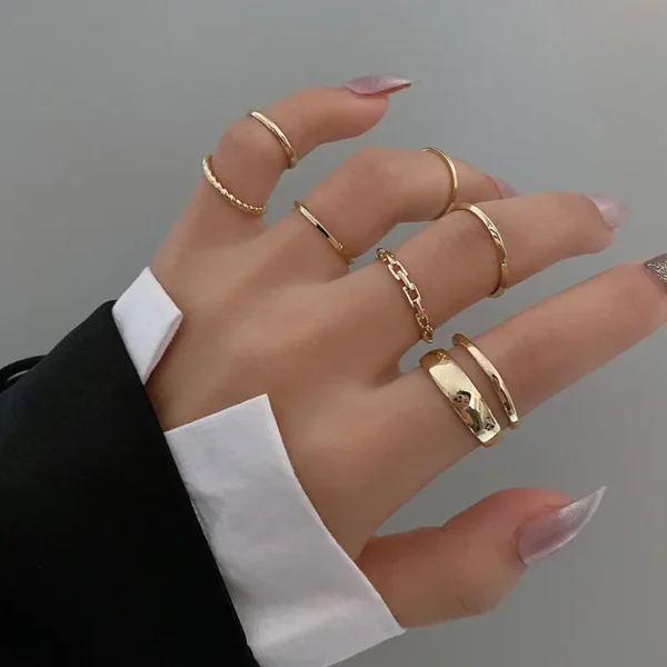 LATS 7pcs Fashion Jewelry Rings Set Hot Selling Metal Hollow Round Opening Women Finger Ring for Girl Lady Party Wedding Gifts