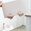 New Korean Hollow Wreath Flower Earrings For Women Crystal Zircon Sweet Bee Butterfly Stud Earring Girl Wedding Party Jewelry